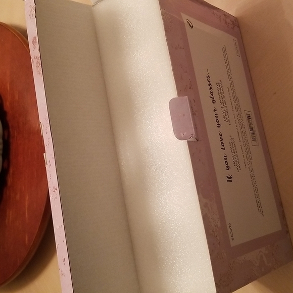 Four Piece Glass Party Set - Picture 6 of 10